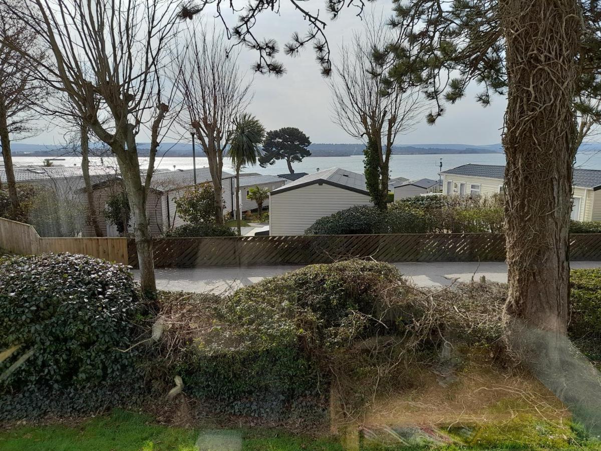 Pine Ridge 59 Rockley Park Poole With Sea View Sleeps Six Hotell Eksteriør bilde
