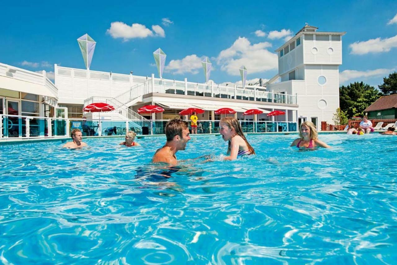 Pine Ridge 59 Rockley Park Poole With Sea View Sleeps Six Hotell Rom bilde